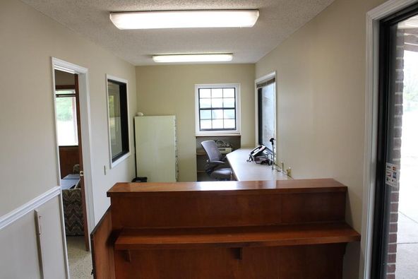 310 Idlewild Rd, Columbus, MS 39702
